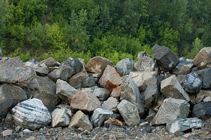 Камень негабарит >500 мм (гранит)